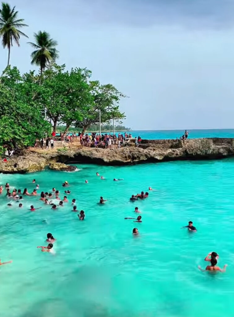 Tour Premium: Playas y Cultura de Santo Domingo